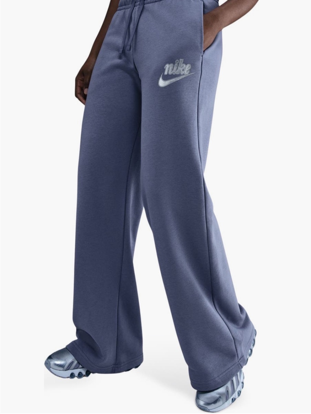 Nike Club Logo Fleece SweatPantsWorld Indigo/ Metallic Silver